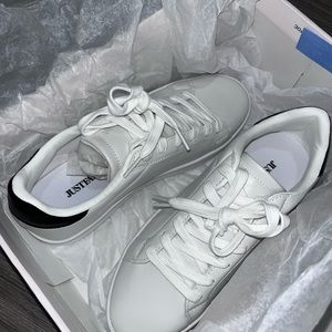 White with black sneakers Size 7